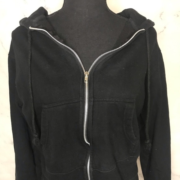 Black jacket - Picture 2 of 3